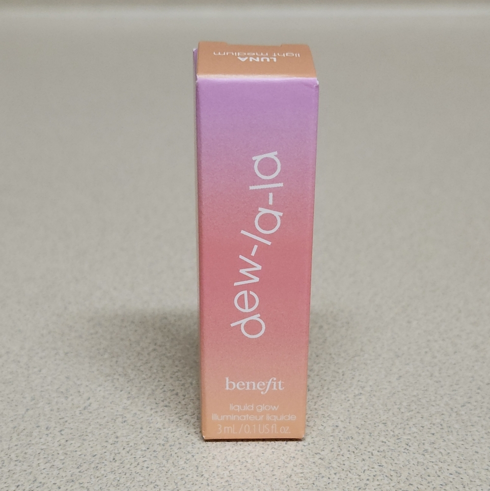 NEW BENEFIT COSMETICS Liquid Highlighter In 'Luna' Light/medium - Picture 2 of 3